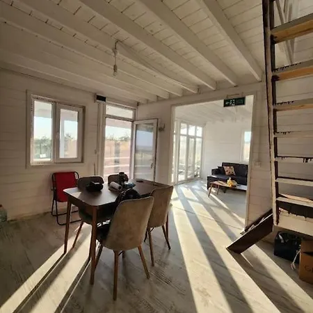 Peaceful Wood House Dağ evi *