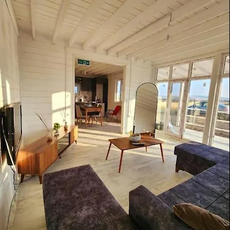 Dağ evi Peaceful Wood House